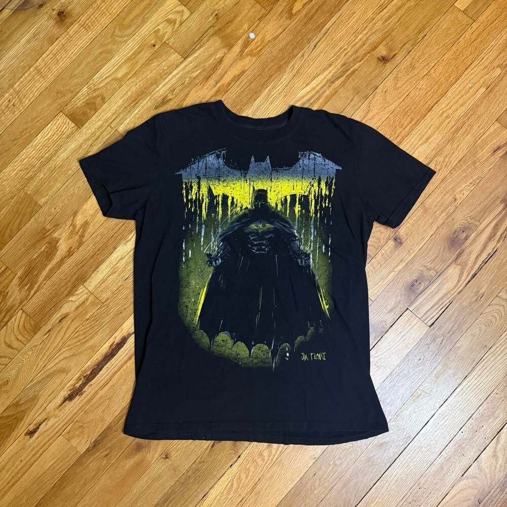 Six Flags Batman DC Comics Jim Lee Graphic T-Shirt Medium Black